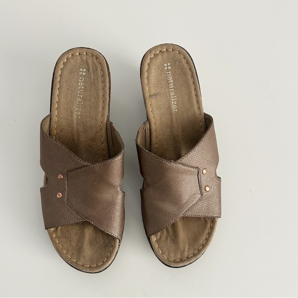 Naturalizer Metallic Brown Slide Sandals